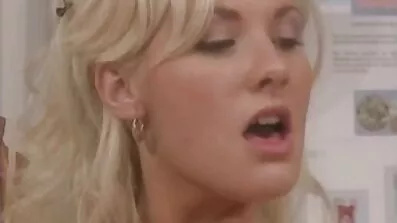 બટન હેઠળ આશ્ચર્ય બીપી વીડીયો સેકસી વીડિયો