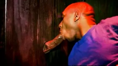 ઉદ્યોગપતિ, તેનો દાવો ઉતાર્યા વિના, ઝડપથી તેના સચિવને બીપી સેકસી વીડિયો બીપી સેકસી વીડિયો ચુંબન કર્યું.