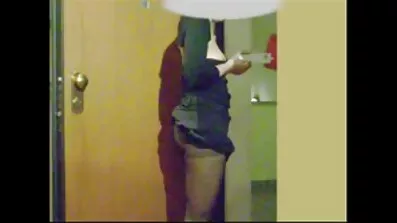 સ્વચ્છ ફુલ બીપી સેકસી વીડિયો હવા અને ટેરેસ પર લાગણી