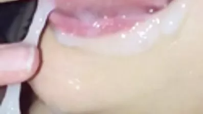 તે મને ગુજરાતી બીપી સેકસી વીડિયો બતાવે છે કે કેવી રીતે