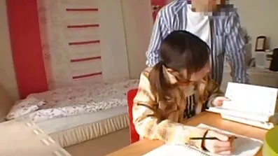 તમે ચિત્રો દ્વારા તમારી બીપી સેકસી વીડિયો બીપી બિલાડી ચાટતા નથી