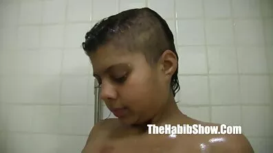 પિટાઇટ મિસ ચુસ્ત બિલાડી સેકસી વીડિયો બીપી વીડીયો સાથે વિશાળ કાળા માણસ પીરસવામાં આવે છે